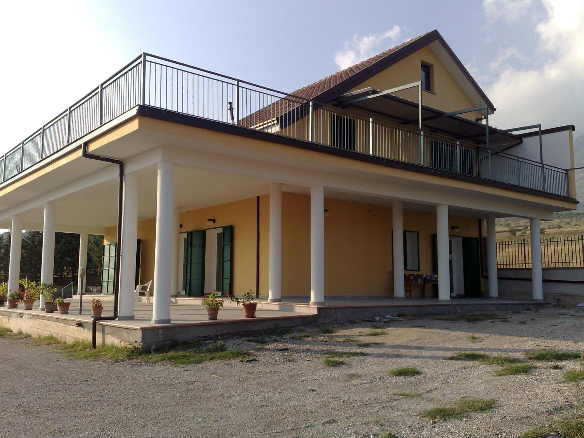 B&B La Petrosa Frascineto Ngoại thất bức ảnh