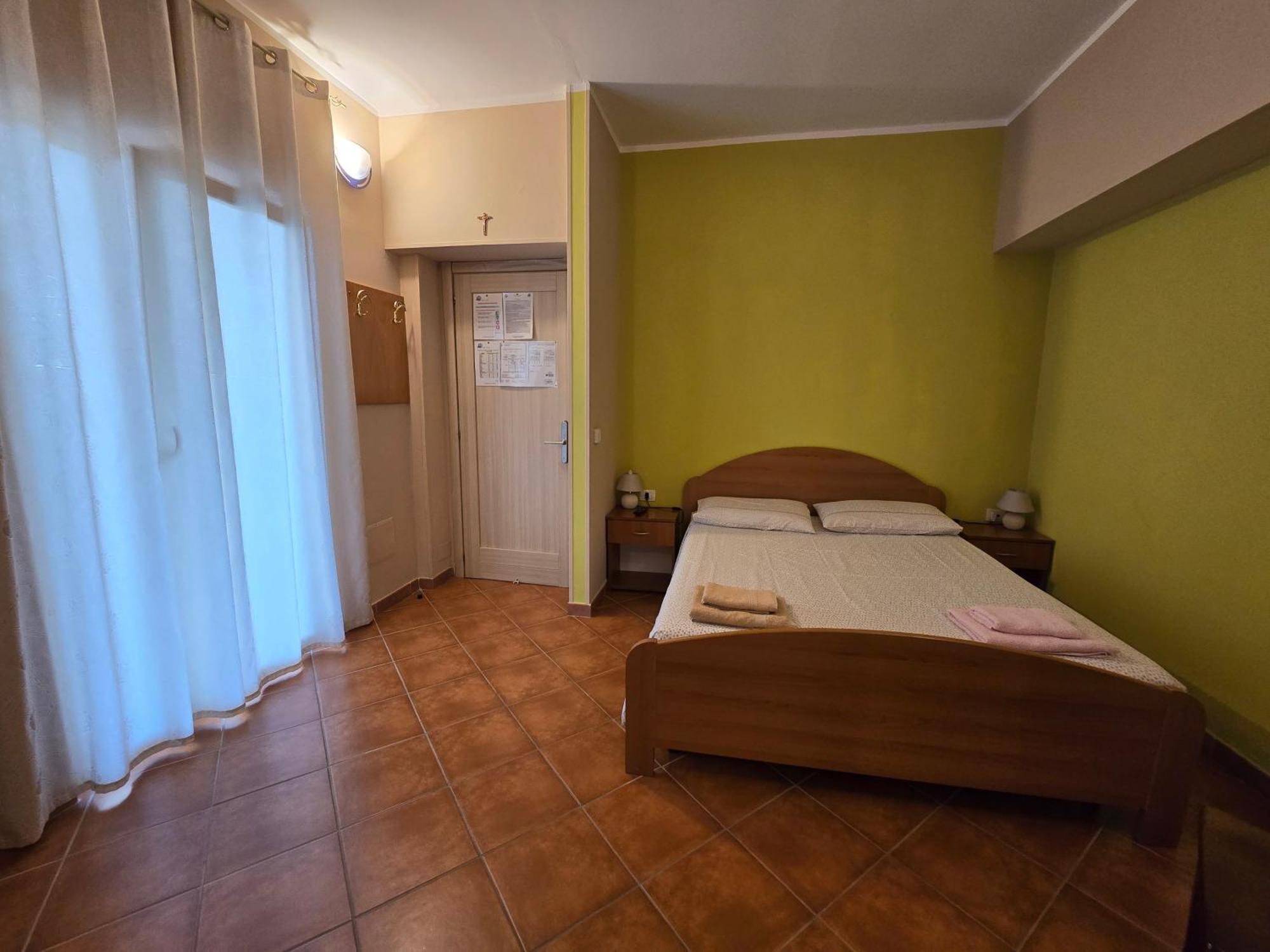 B&B La Petrosa Frascineto Ngoại thất bức ảnh